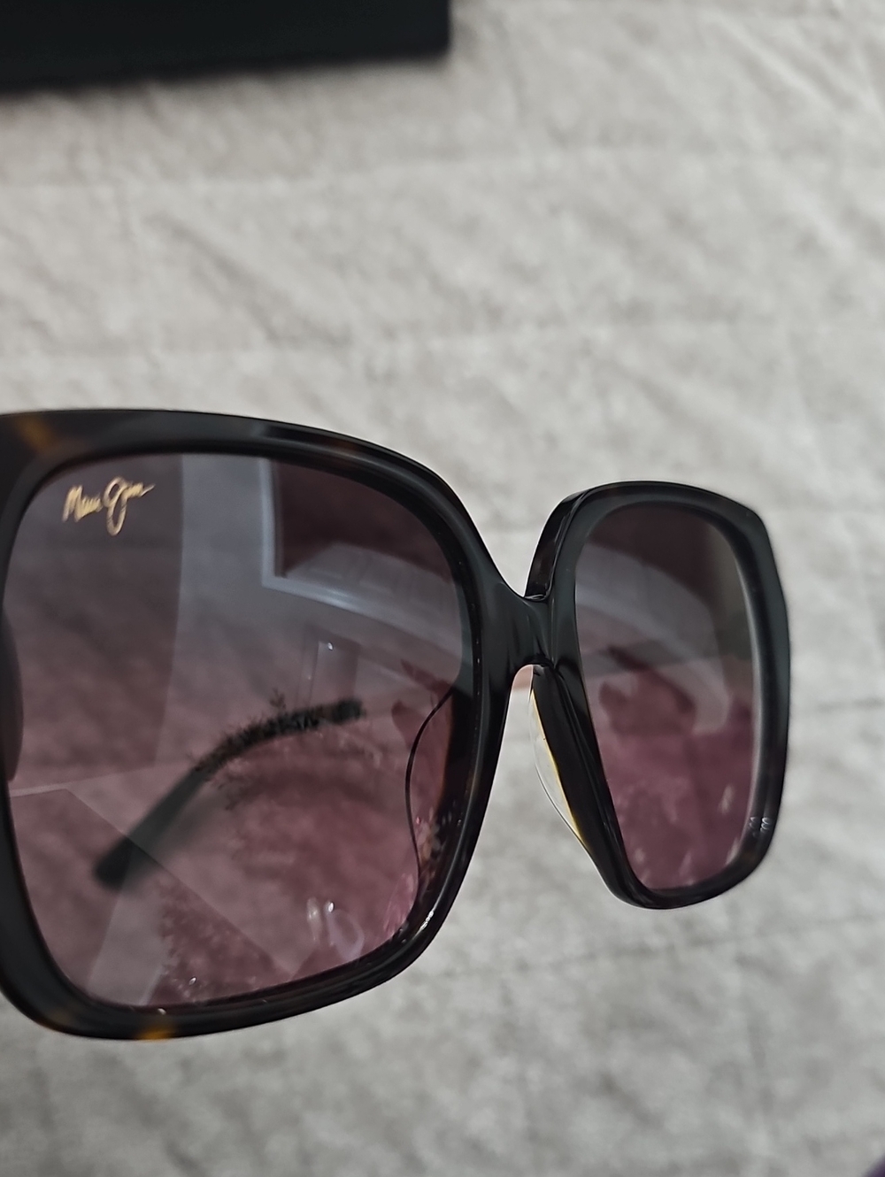 Maui Jim Poolside 838 Polarized Sunglasses with Original Case - Picture 3 of 6